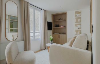 The Viviane Holiday Home