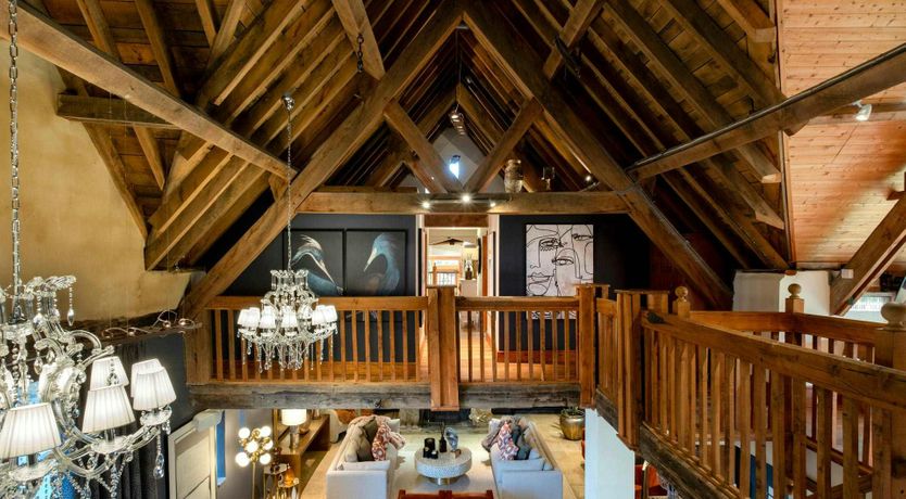 Photo of The Honeyed Barn