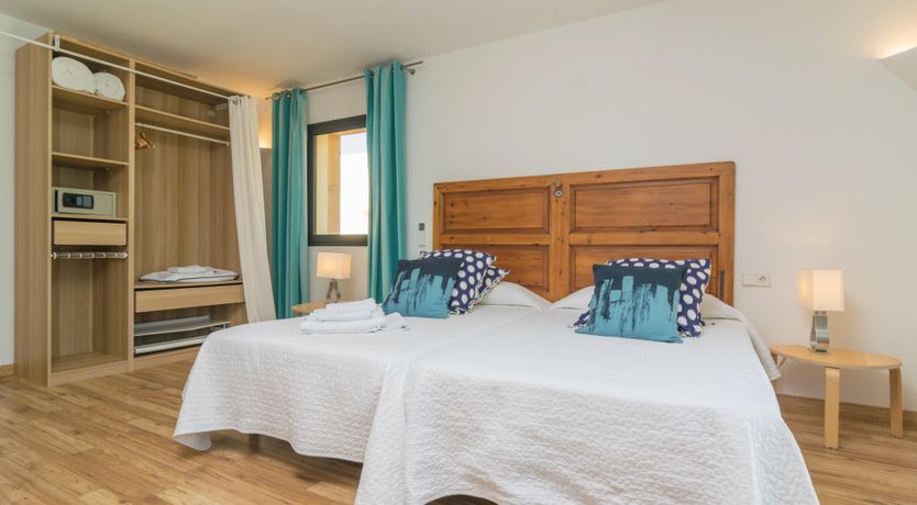 Photo of Meet Me at Midnight