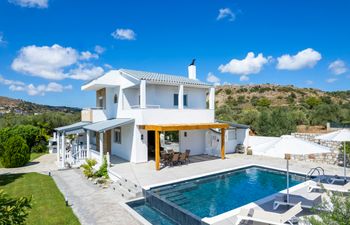 Island Embrace Holiday Home