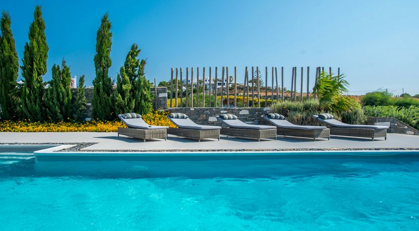 Photo of Pelagic Gemstone Island.