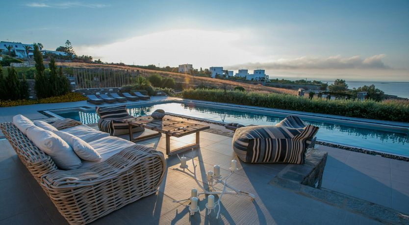 Photo of Pelagic Gemstone Island.