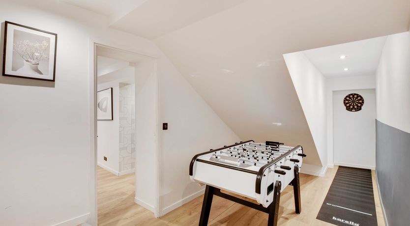 Photo of Paris Hideout