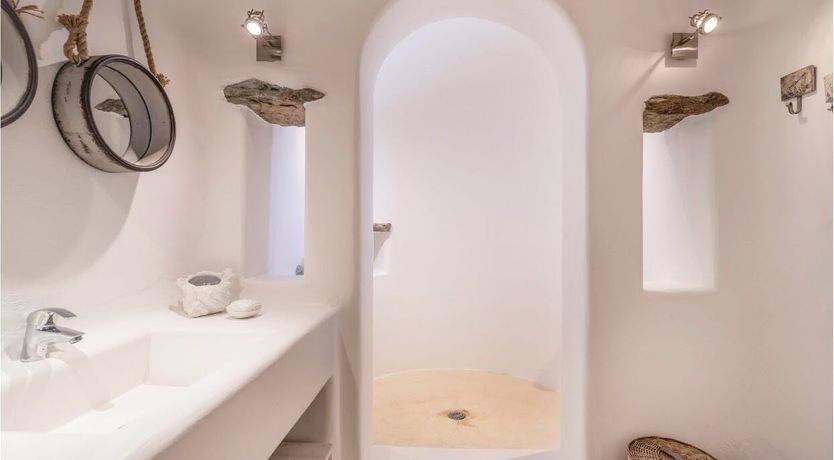 Photo of Stratos Views