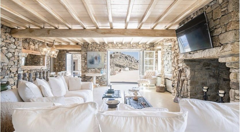 Photo of Stratos Views