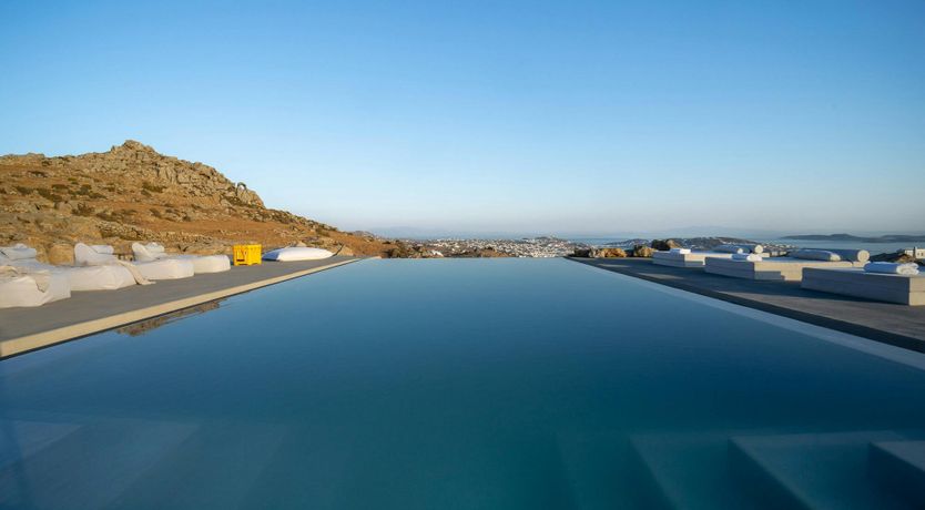 Photo of Stratos Views