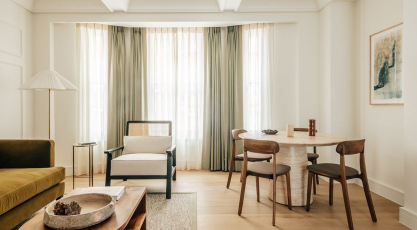 Photo of Grosvenor Elegance