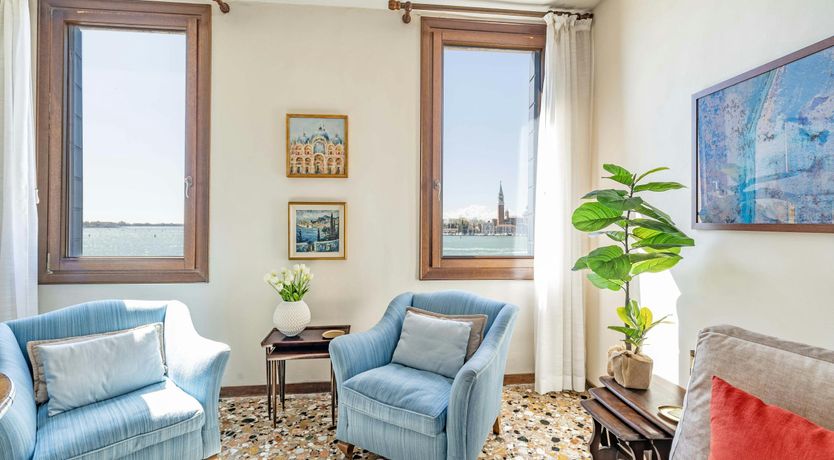 Photo of Lagoon Light