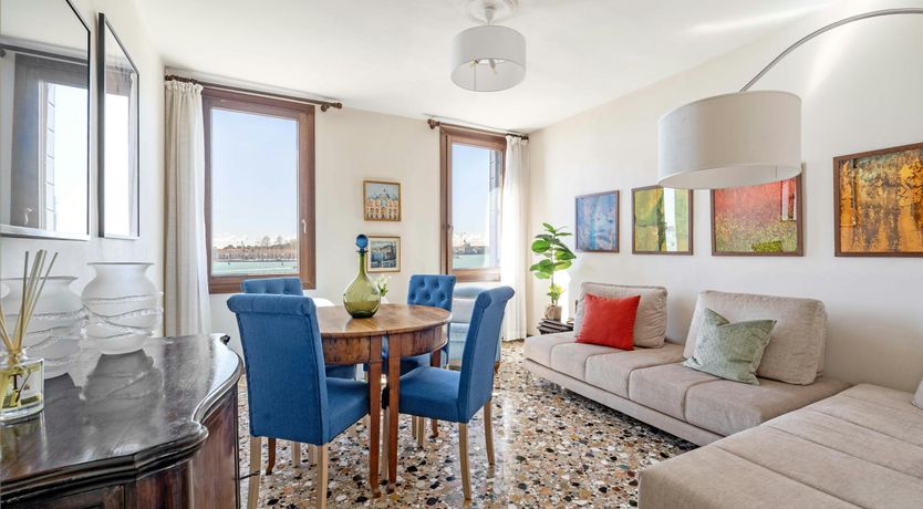 Photo of Lagoon Light