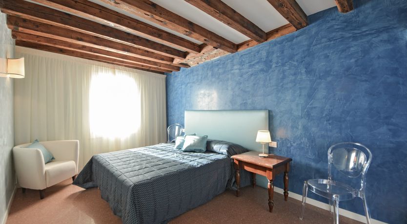 Photo of Canal's View