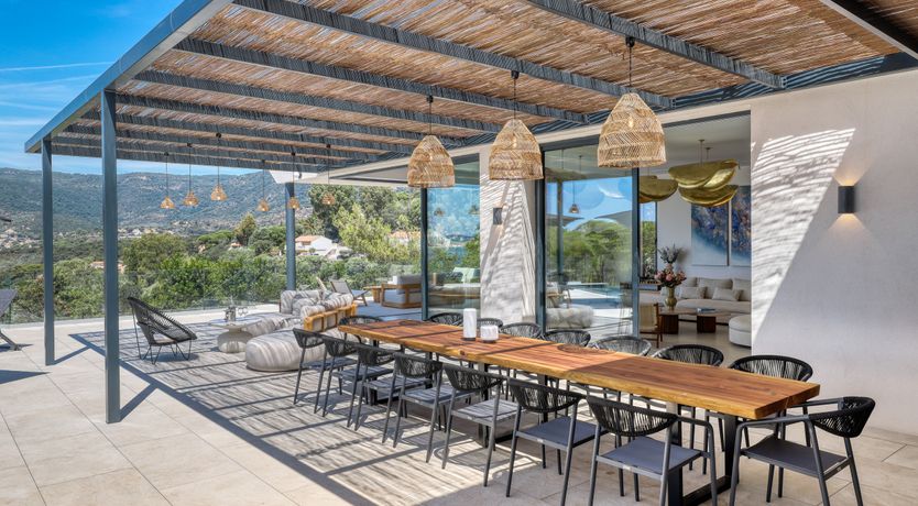 Photo of Refined Horizon