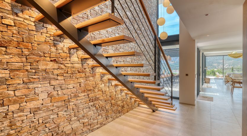 Photo of Refined Horizon