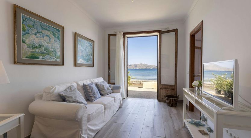 Photo of Seafront Abode