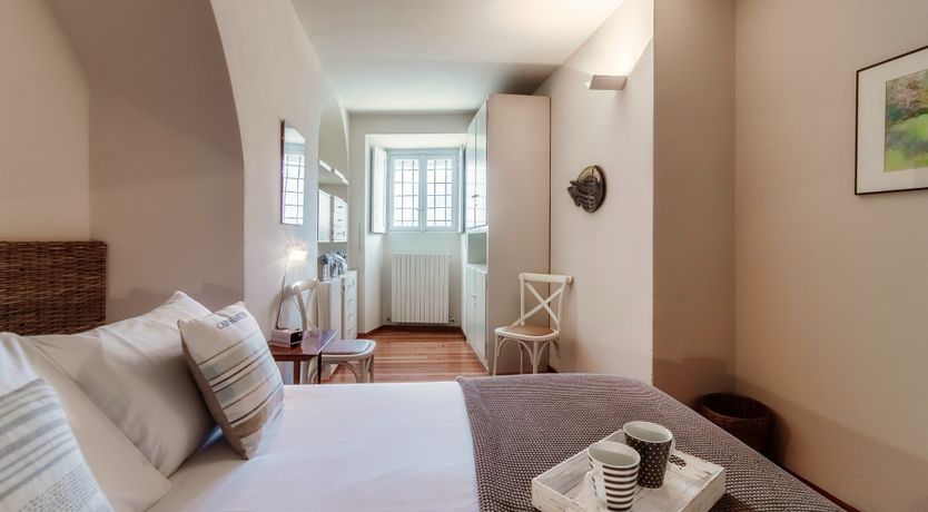 Photo of A Lakeside Stroll