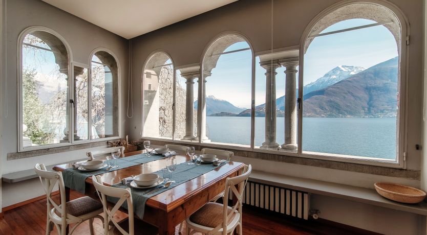 Photo of A Lakeside Stroll