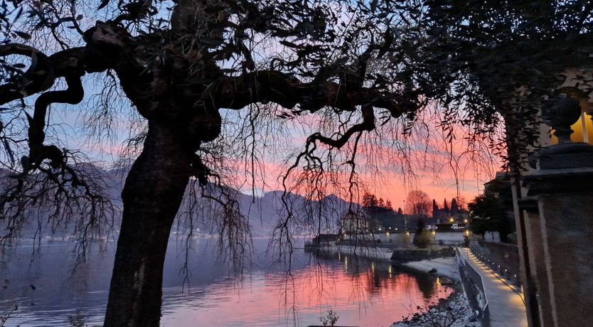 Photo of A Lakeside Stroll
