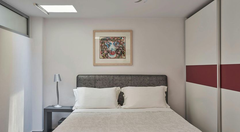 Photo of Waterfront Abode