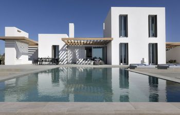 Hestia's Home Holiday Home