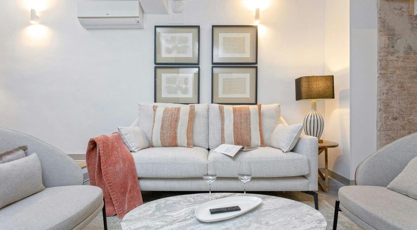 Photo of Cobbles' Retreat