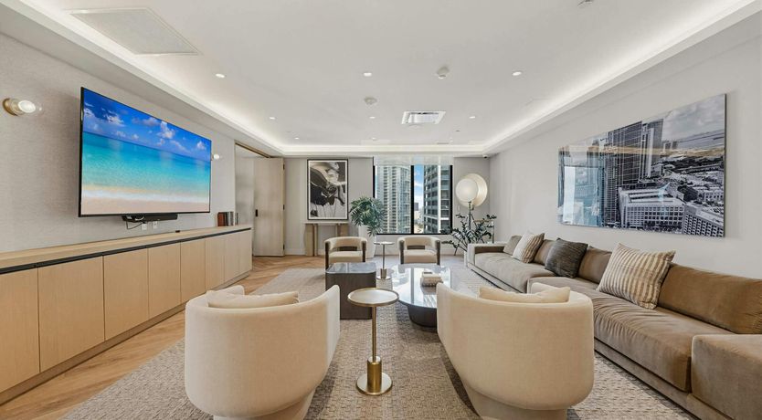 Photo of Miami Sleek