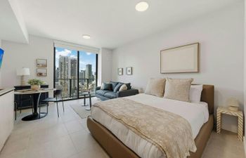 Miami Sleek Holiday Home