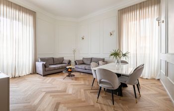 Fountain Wishes Holiday Home