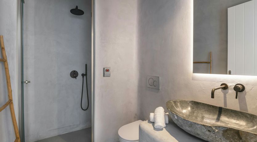 Photo of Lighthouse Horizons