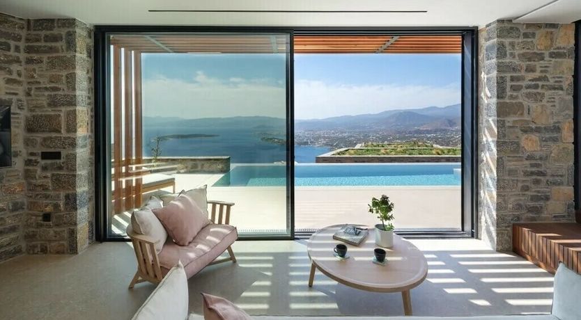 Photo of The Sunset Suite