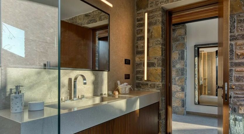 Photo of The Sunset Suite