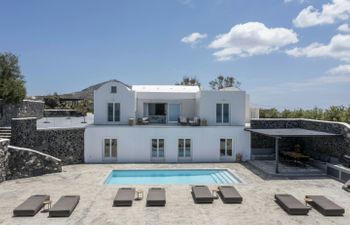 Forever Kind of Love Holiday Home