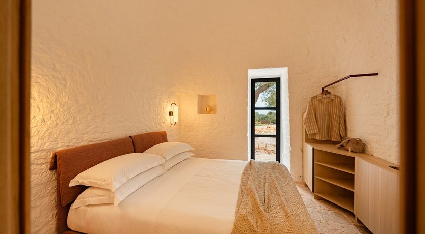 Photo of Luminous Vaults