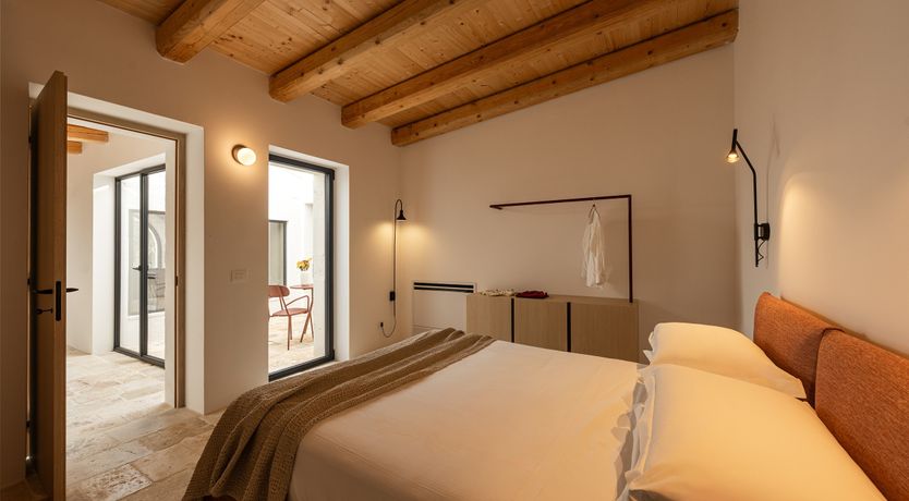 Photo of Luminous Vaults