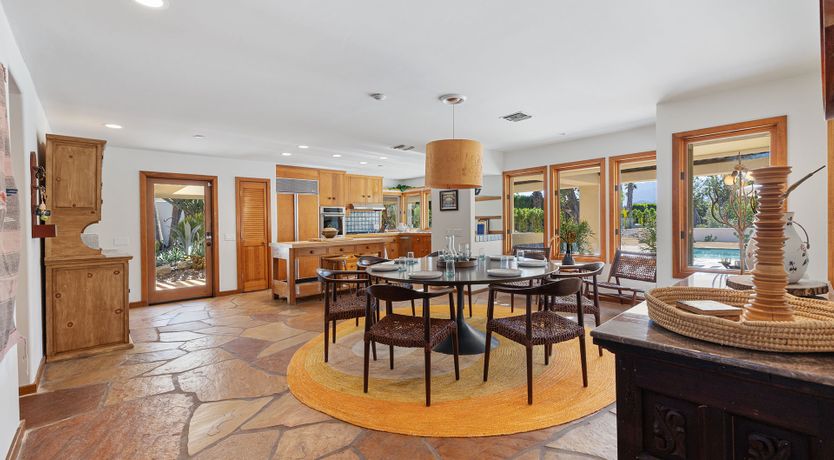 Photo of Mirage Heights