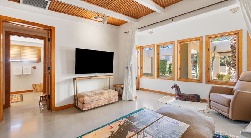 Photo of Mirage Heights