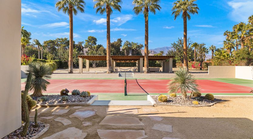 Photo of Mirage Heights