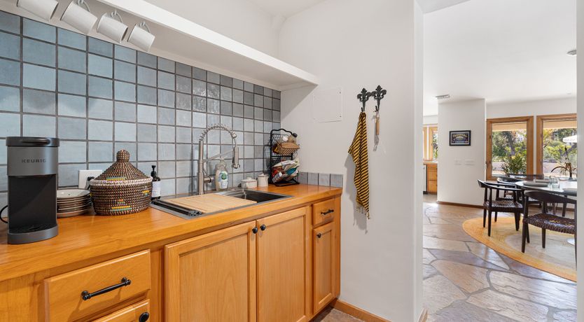 Photo of Mirage Heights