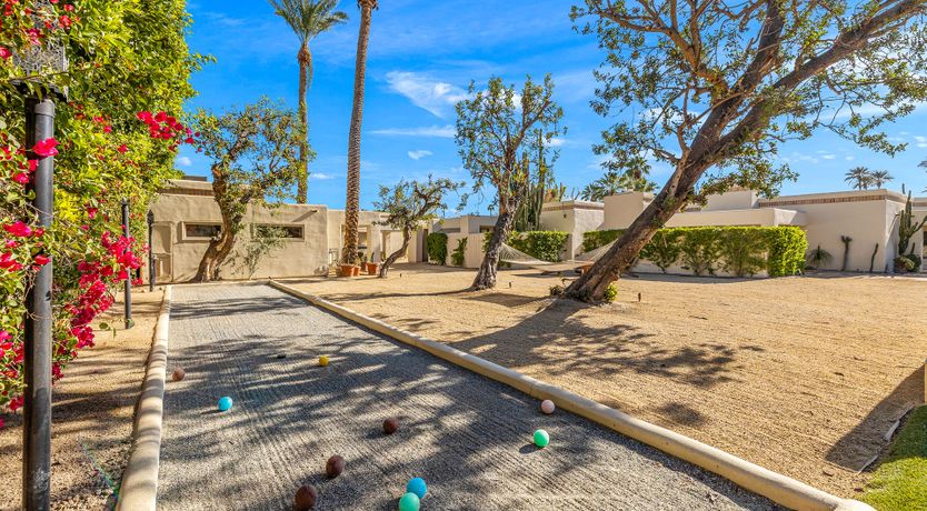 Photo of Mirage Heights