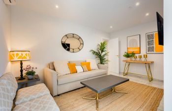 Giralda View Holiday Home