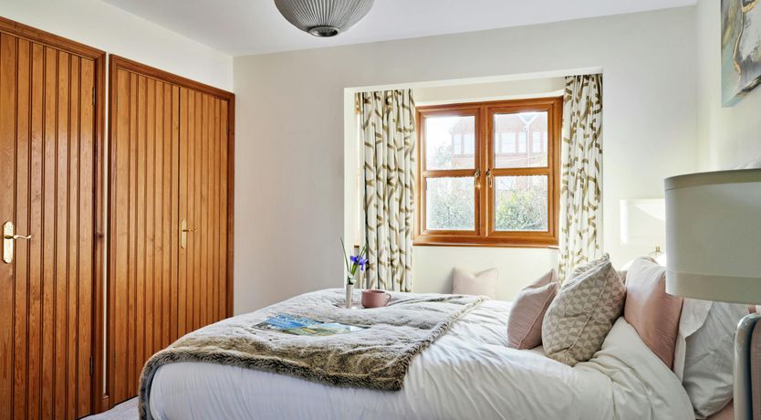 Photo of Exmouth Elegance