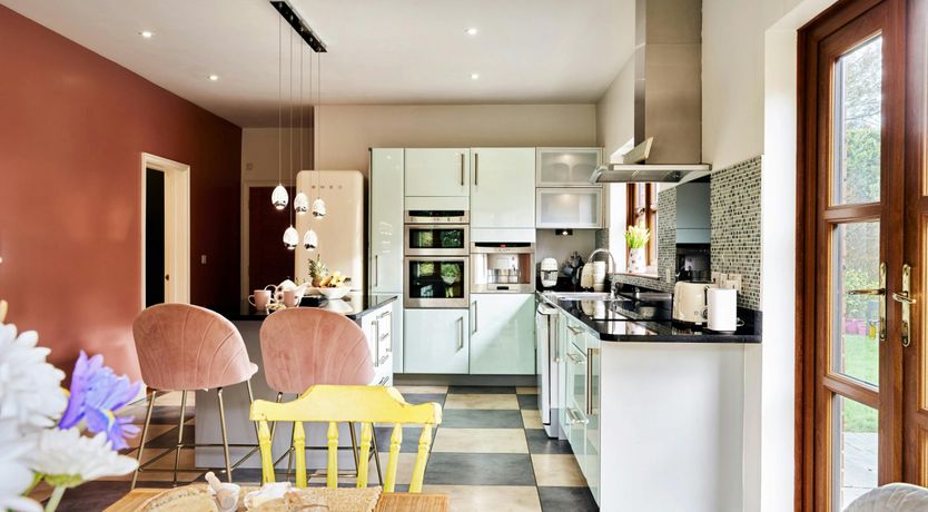 Photo of Exmouth Elegance