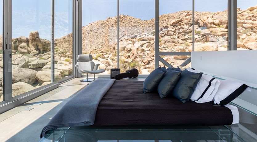 Photo of The Invisible House