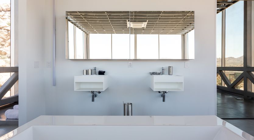 Photo of The Invisible House