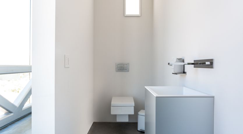 Photo of The Invisible House