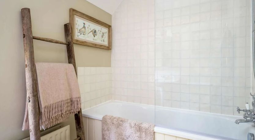Photo of Hampnett Hideaway