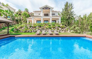 The Blue Planet Holiday Home