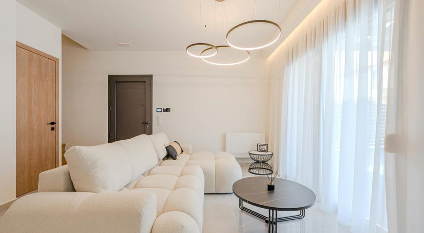 Photo of Cretan Echoes