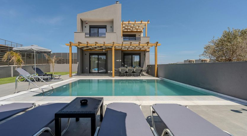 Photo of Cretan Echoes