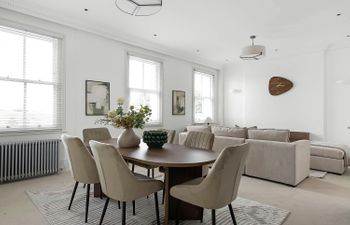 The Violet Sun Holiday Home