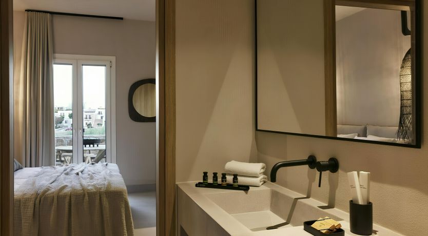Photo of Marble & Silk