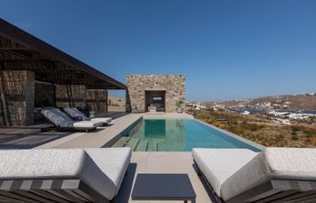 Indigo Light Holiday Home